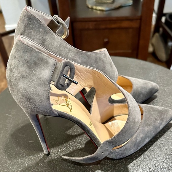 Christian Louboutin Grey Suede Sharpeta - Picture 2 of 4